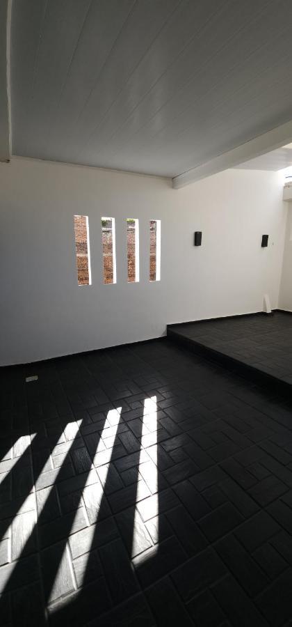 Nomades Apartamentos Paso de los Libres Eksteriør billede